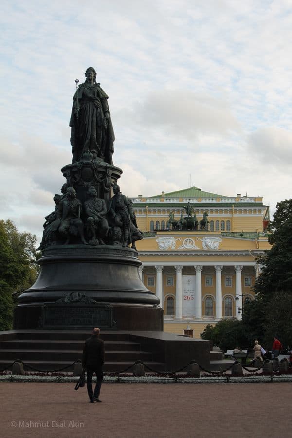 Petersburg, catherine statue